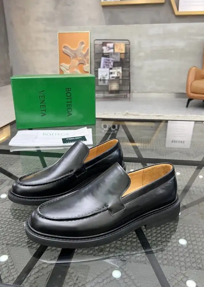 hype Bottega Veneta Leather Shoes