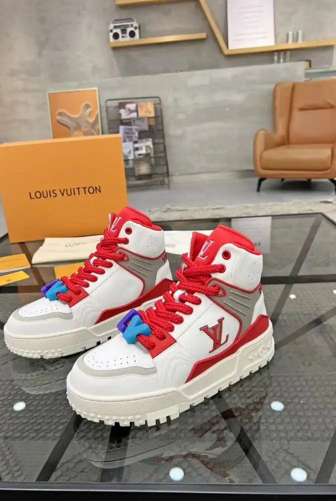 hype Louis Vuitton Sneakers