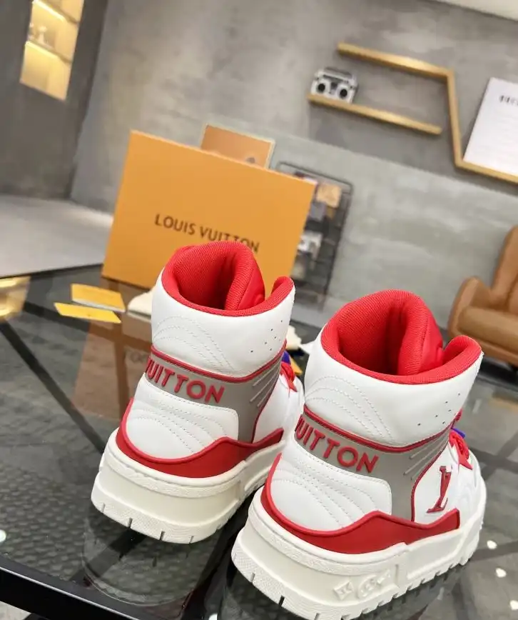 hype Louis Vuitton Sneakers