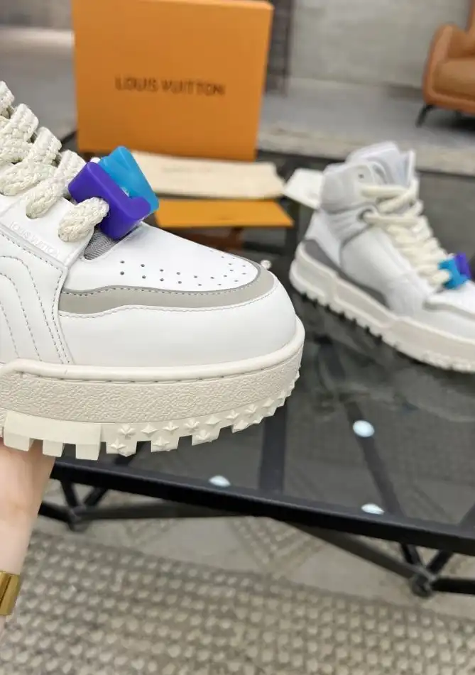 hype Louis Vuitton Sneakers