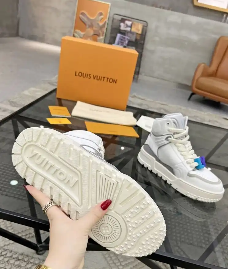 hype Louis Vuitton Sneakers