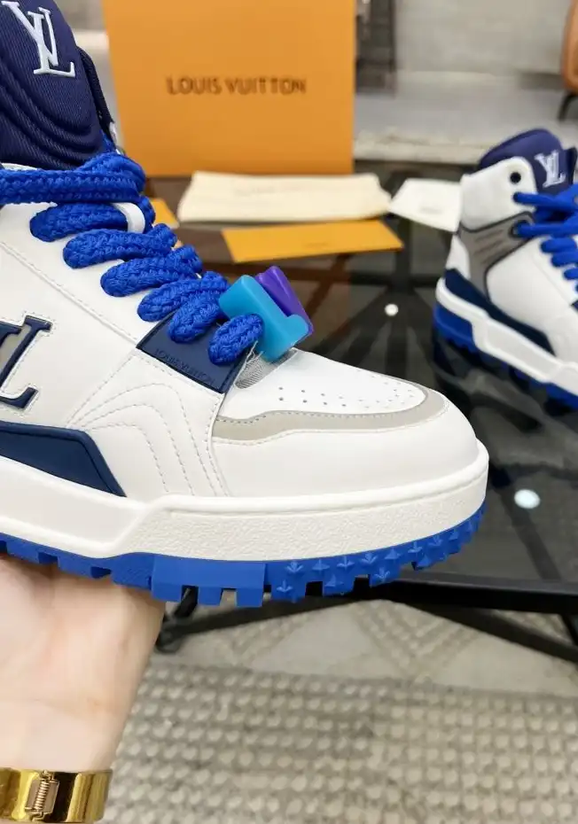 hype Louis Vuitton Sneakers