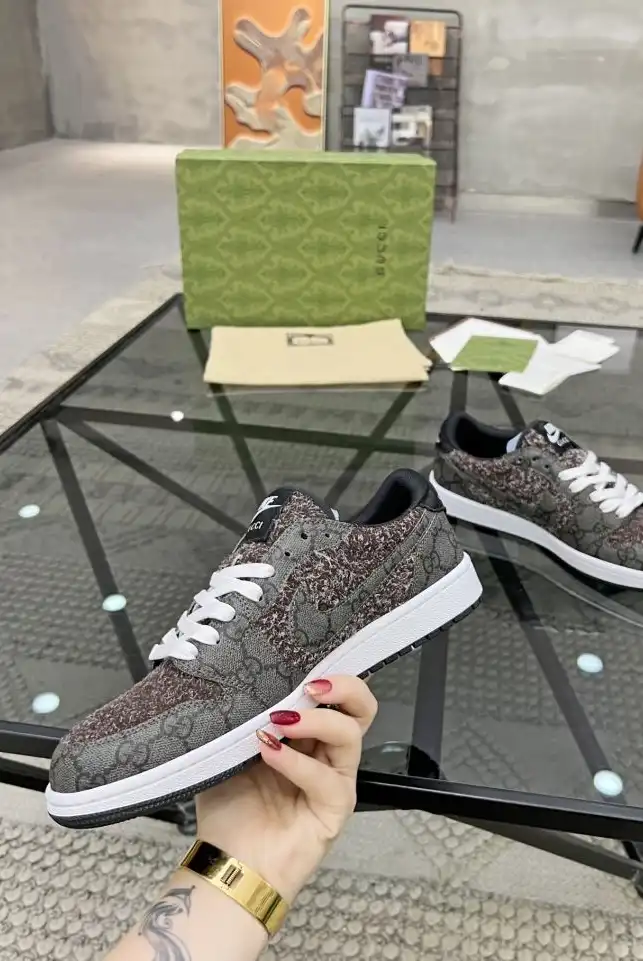 hype Louis Vuitton Sneakers