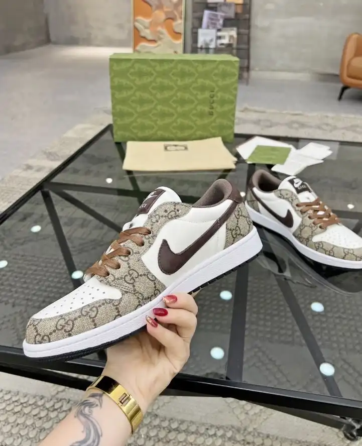 hype Louis Vuitton Sneakers