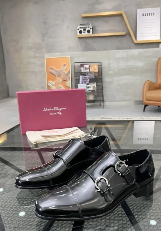 hype Ferragamo Leather Shoes