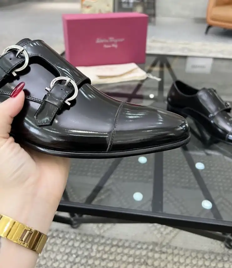 hype Ferragamo Leather Shoes