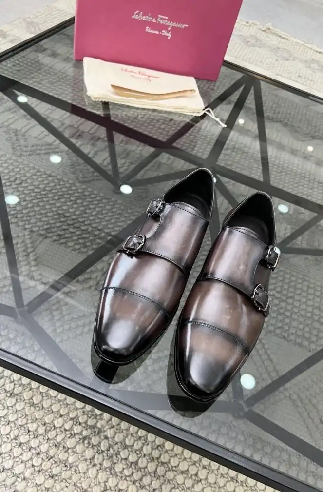 hype Ferragamo Leather Shoes