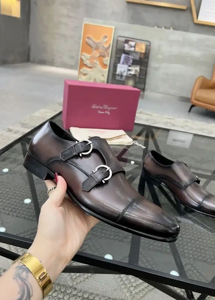 hype Ferragamo Leather Shoes