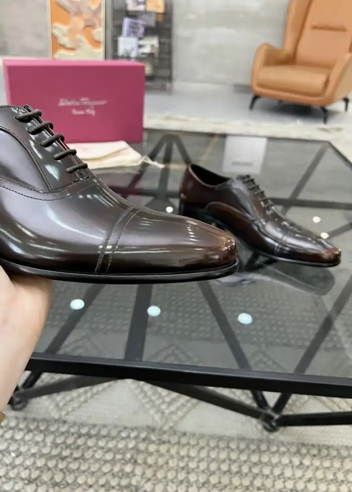 hype Ferragamo Leather Shoes