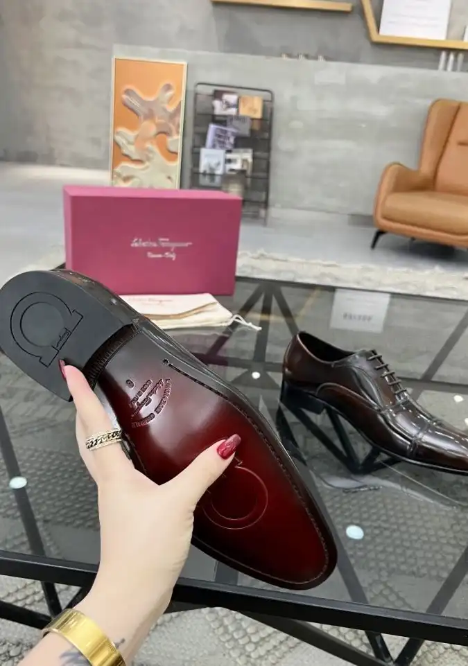 hype Ferragamo Leather Shoes