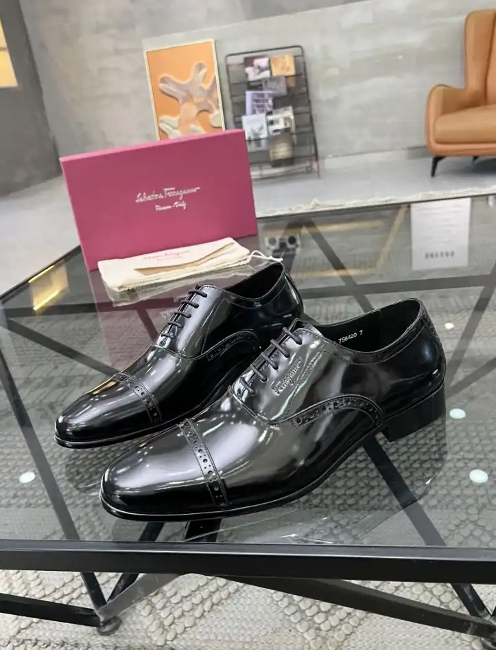 hype Ferragamo Leather Shoes