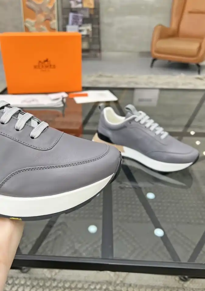 hype Hermes Casual Shoes