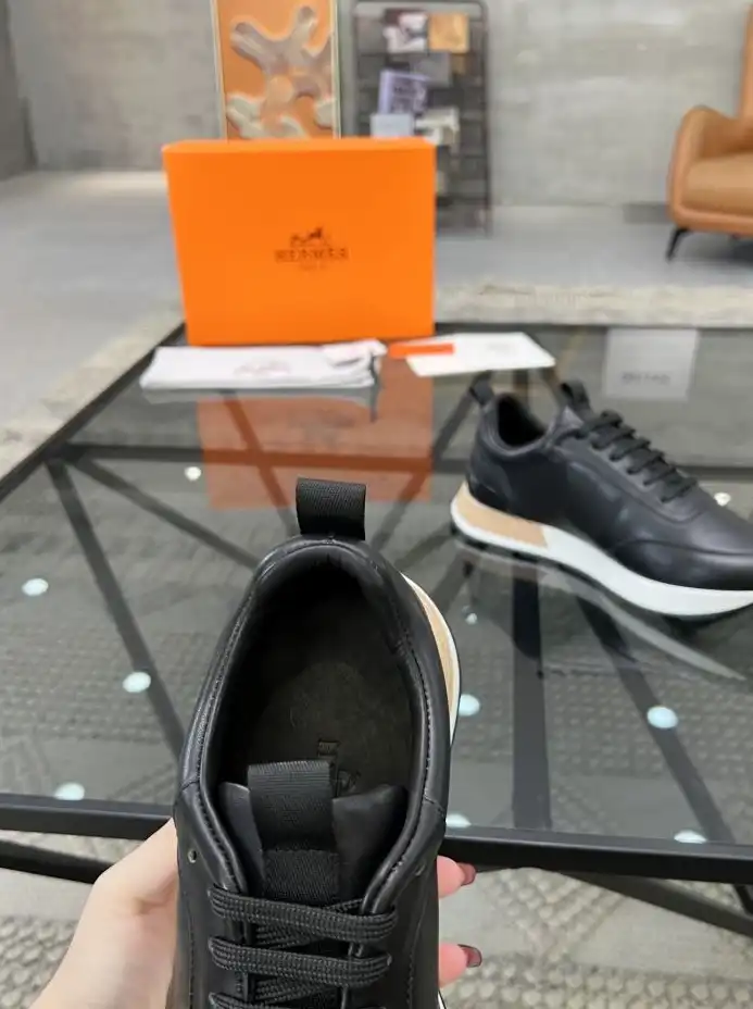 hype Hermes Casual Shoes