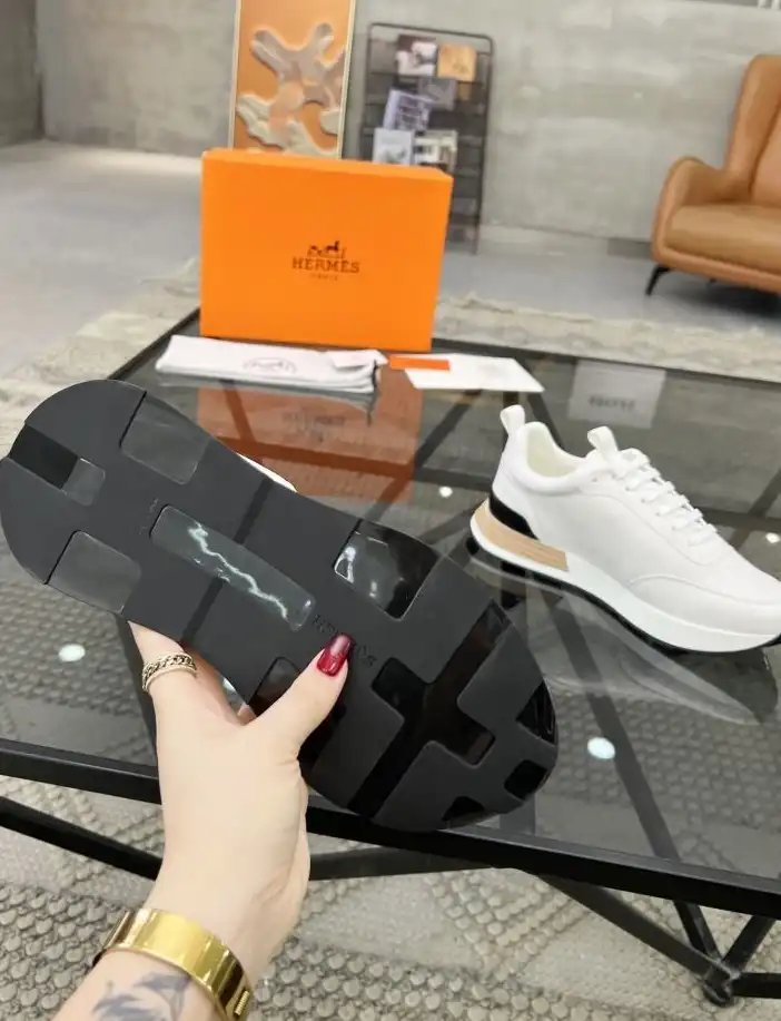 hype Hermes Casual Shoes