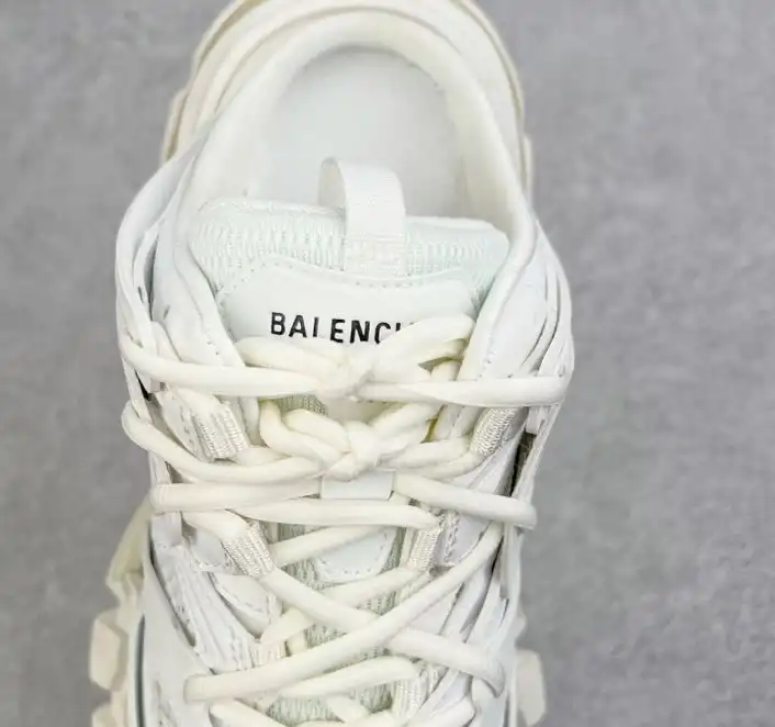 hype Balenciaga Sneakers