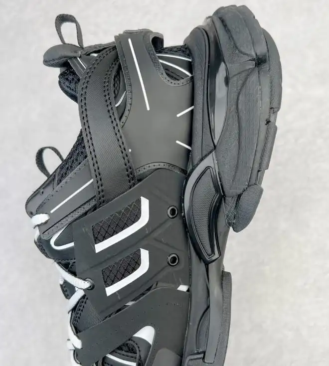 hype Balenciaga Sneakers