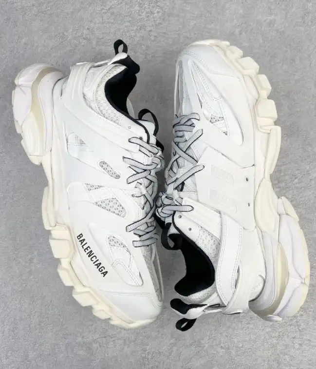 hype Balenciaga Sneakers