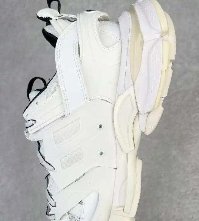 hype Balenciaga Sneakers