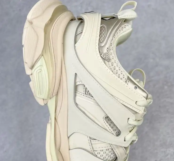 hype Balenciaga Sneakers