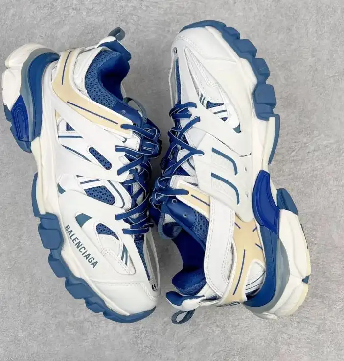 hype Balenciaga Sneakers