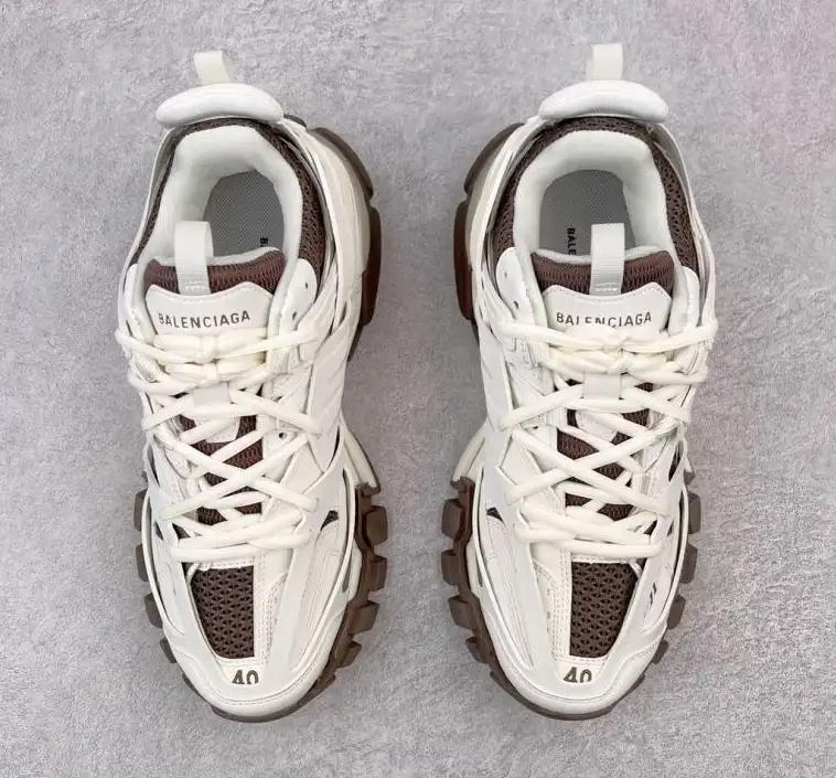 hype Balenciaga Sneakers