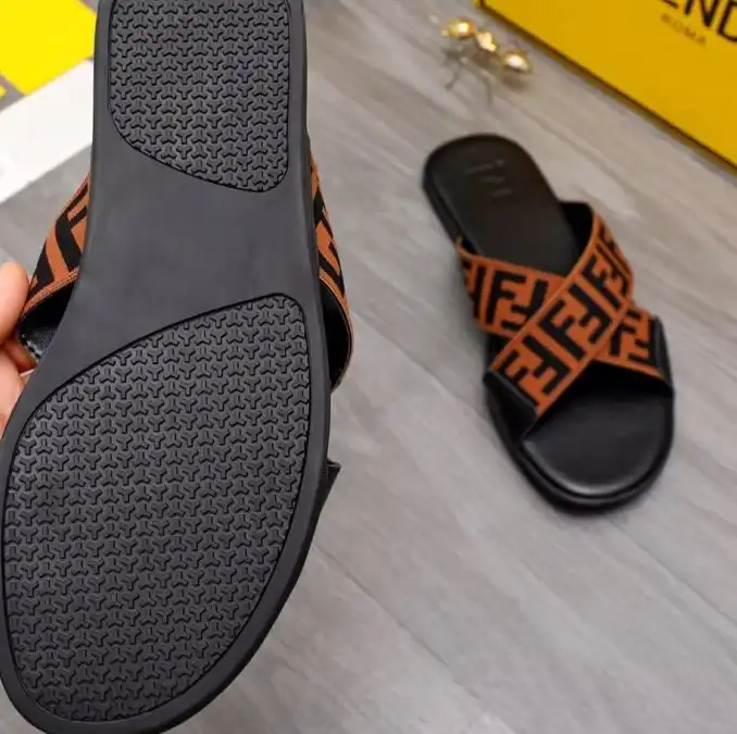 hype Fendi Slippers