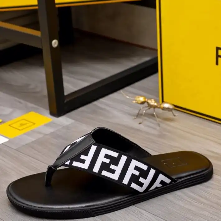 hype Fendi Slippers