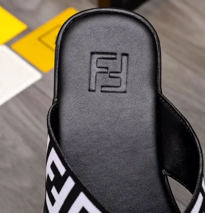 hype Fendi Slippers