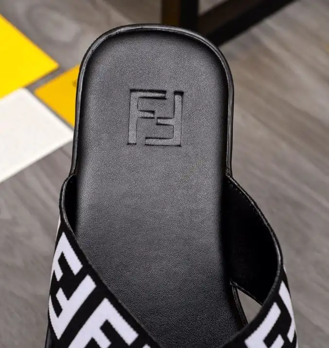 hype Fendi Slippers