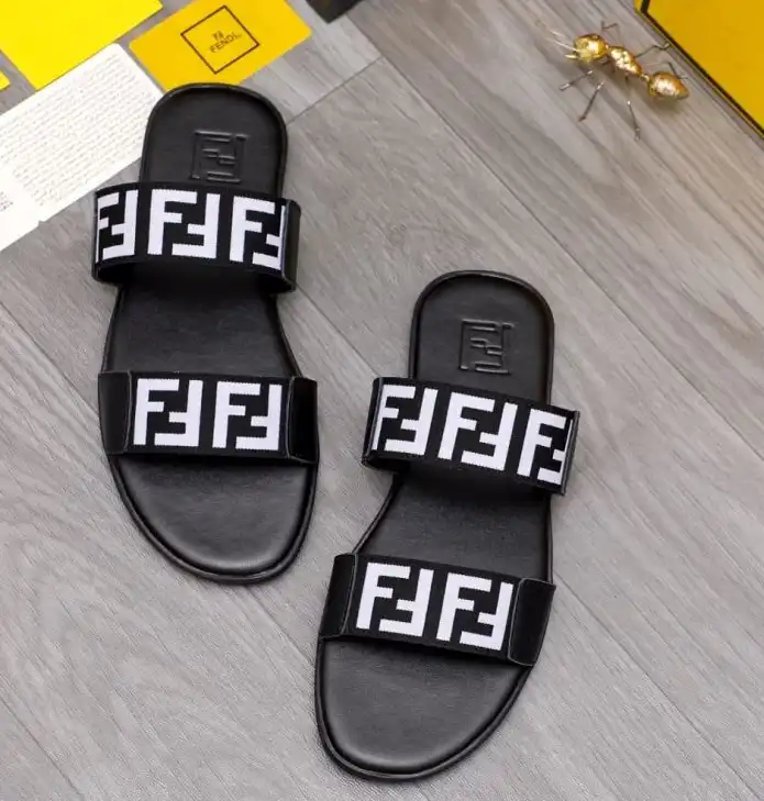 hype Fendi Slippers