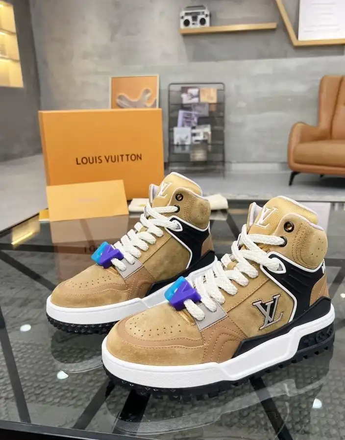 hype Louis Vuitton Sneakers