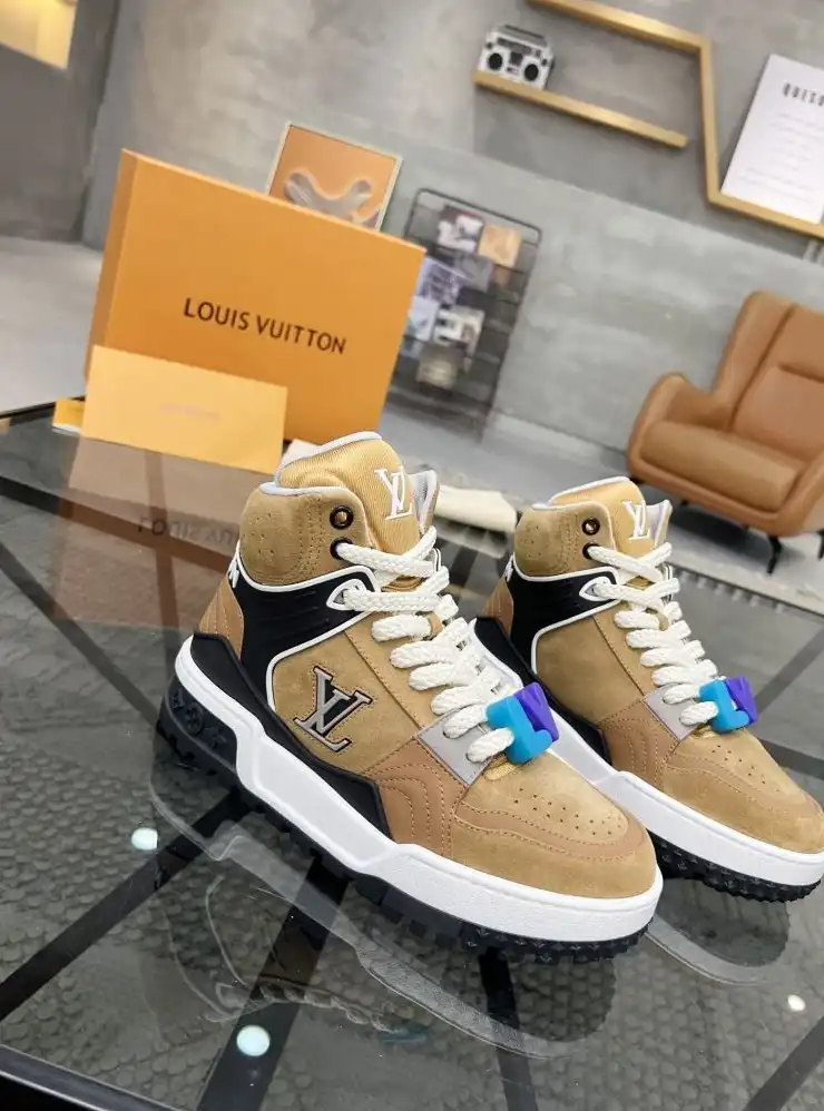 hype Louis Vuitton Sneakers