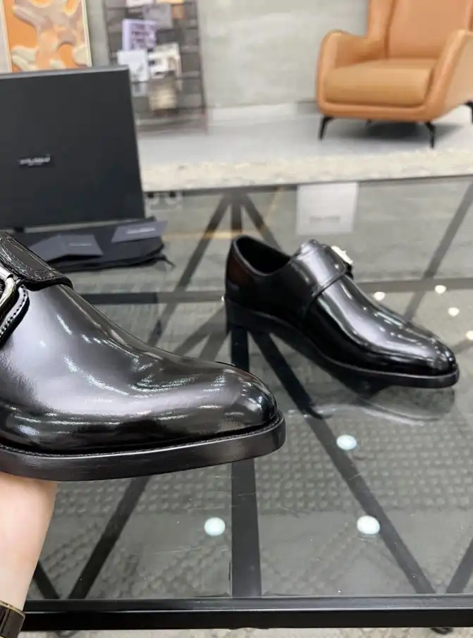 hype Dolce & Gabbana Leather Shoes