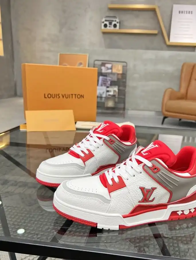 hype Louis Vuitton Sneakers