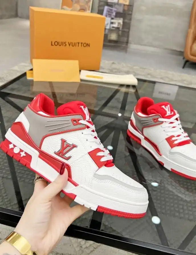 hype Louis Vuitton Sneakers