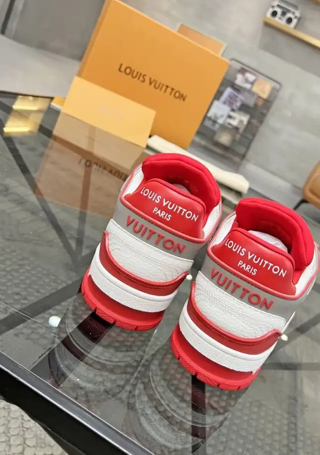 hype Louis Vuitton Sneakers