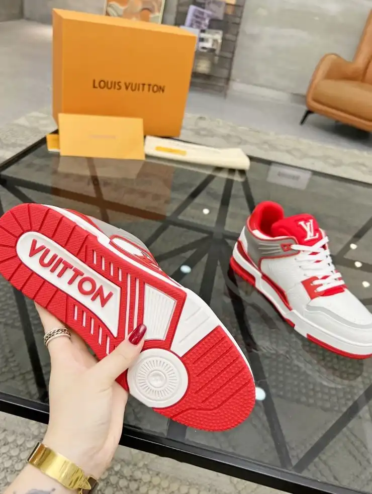 hype Louis Vuitton Sneakers