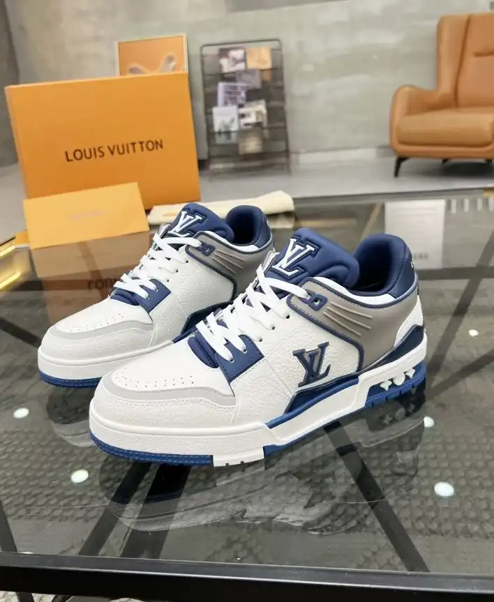 hype Louis Vuitton Sneakers