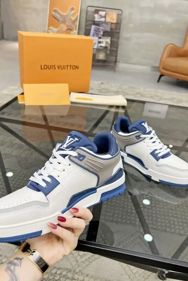 hype Louis Vuitton Sneakers