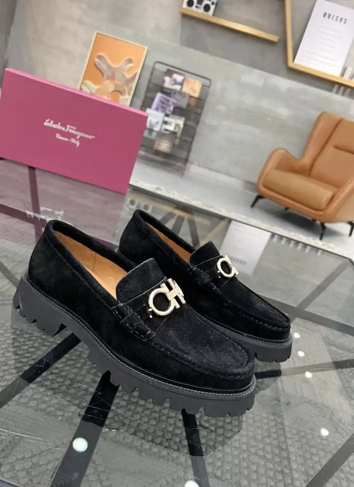 hype Ferragamo Leather Shoes