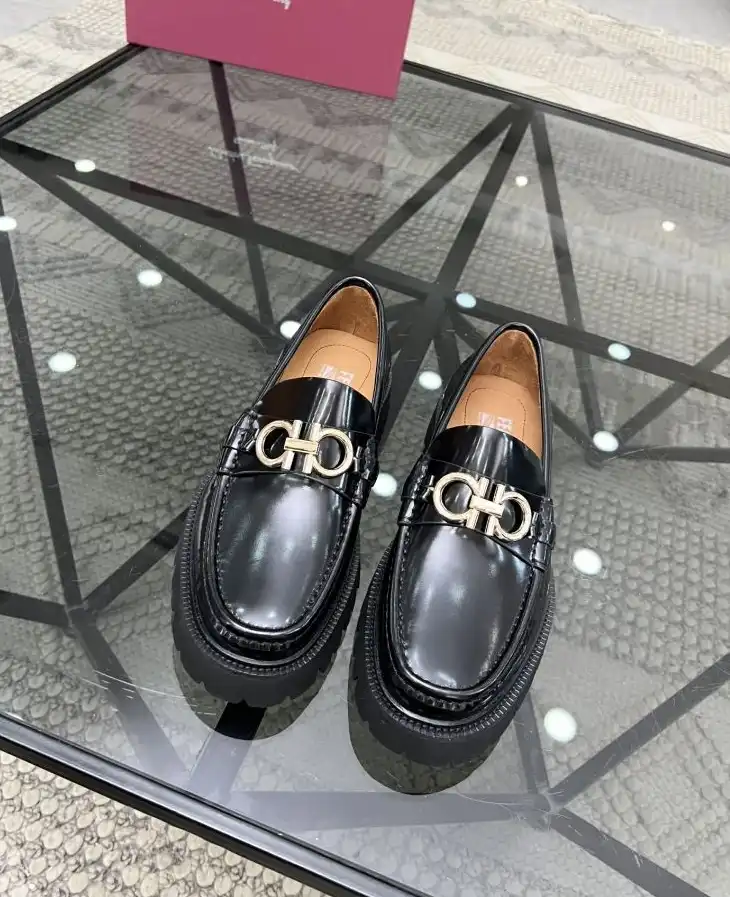 hype Ferragamo Leather Shoes