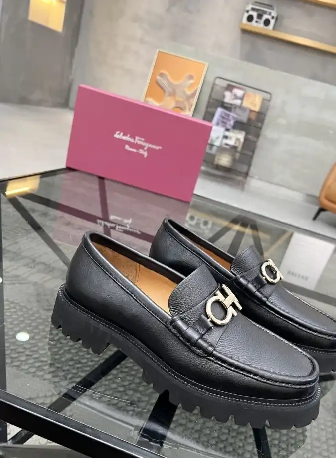 hype Ferragamo Leather Shoes