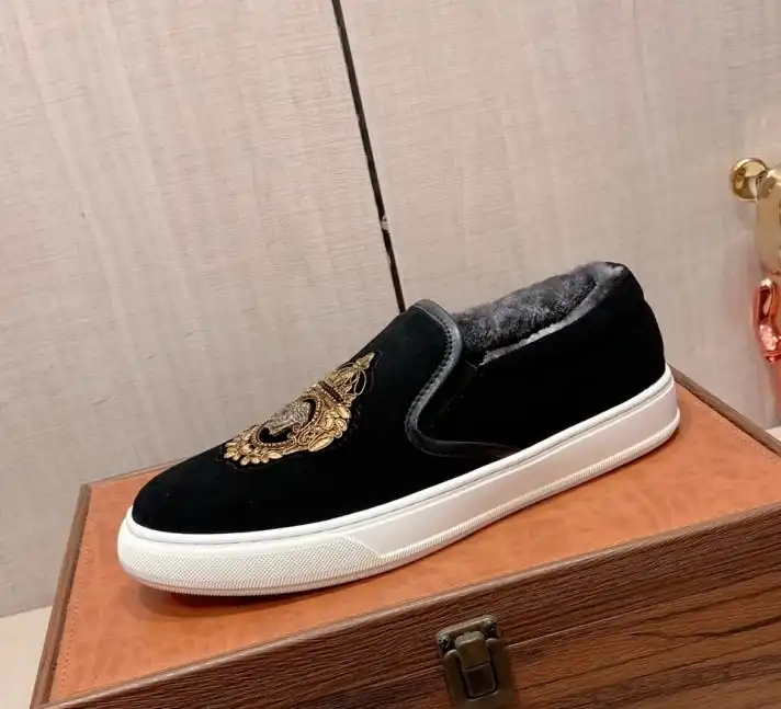 hype Givenchy Sneakers