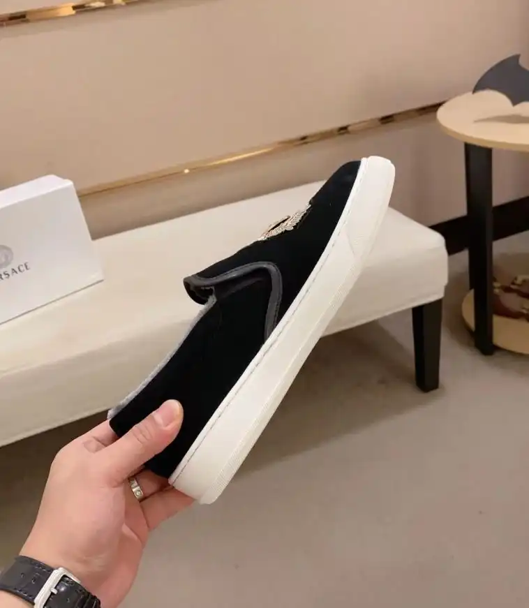 hype Givenchy Sneakers