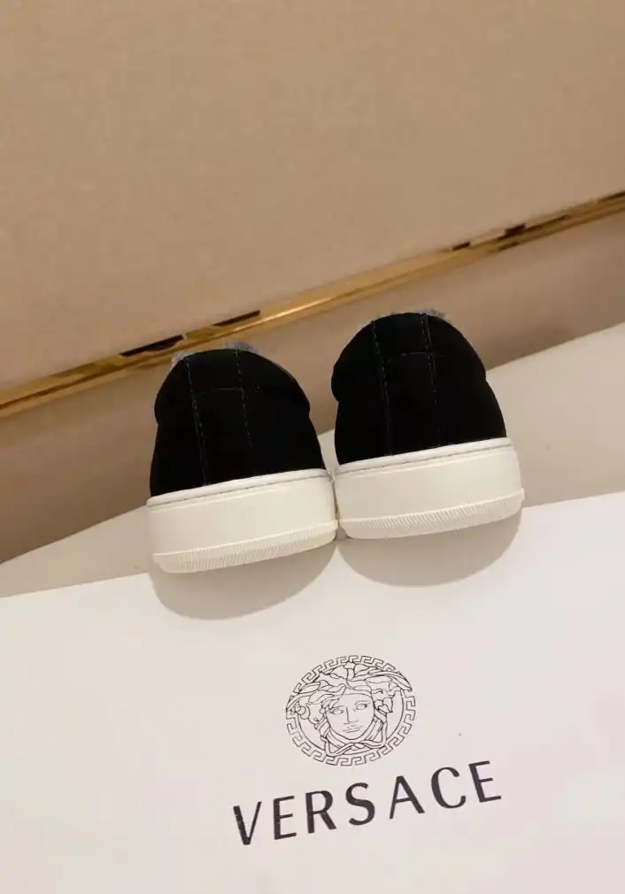 hype Givenchy Sneakers