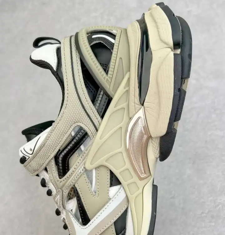 hype Balenciaga Sneakers