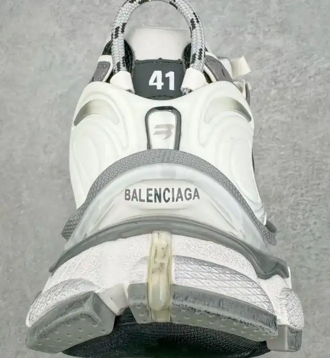 hype Balenciaga Sneakers