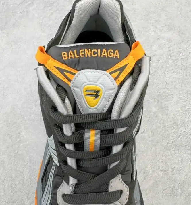 hype Balenciaga Sneakers