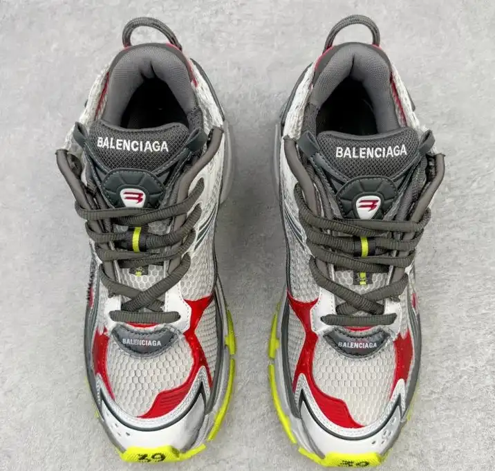 hype Balenciaga Sneakers