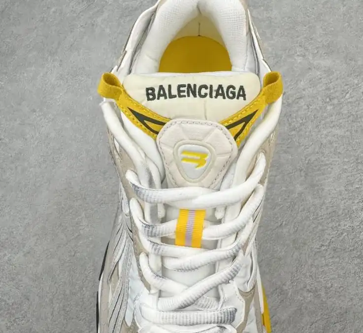 hype Balenciaga Sneakers